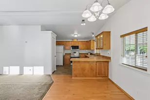 180 N 1100 E, Washington, UT 84780 - Photo 13