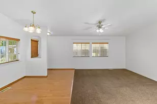 180 N 1100 E, Washington, UT 84780 - Photo 11