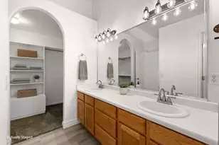 489 N 300 West W, Ivins, UT 84738 - Photo 17