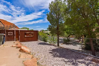 489 N 300 West W, Ivins, UT 84738 - Photo 21