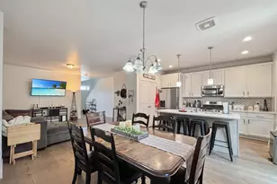 5369 W Big Sur Dr, South Jordan, UT 84009 - Photo 11