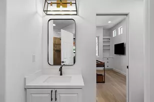 2255 N Tuweap Dr, Saint George, UT 84770 - Photo 41