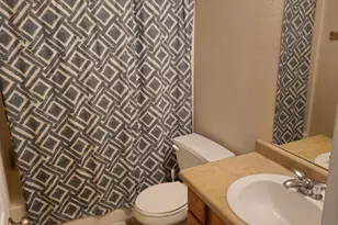 3155 S Hidden Valley Dr, Saint George, UT 84790 - Photo 17
