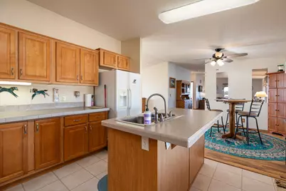 1120 Bryce Canyon Way, Kanab, UT 84741 - Photo 3