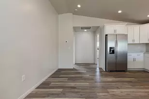 485 W Vance Dr, Kanab, UT 84741 - Photo 39