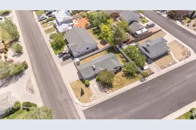 1335 S 860 W, Cedar City, UT 84720 - Photo 23