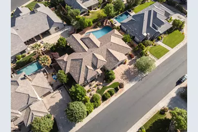 2461 E Lagrasse Cir, Saint George, UT 84770 - Photo 11