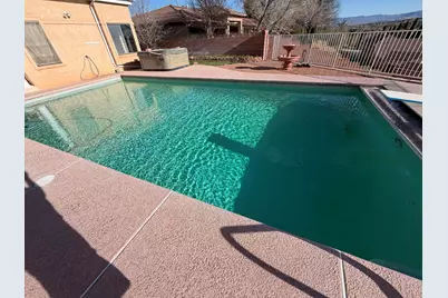 823 N Dusk Dr, Saint George, UT 84770 - Photo 19
