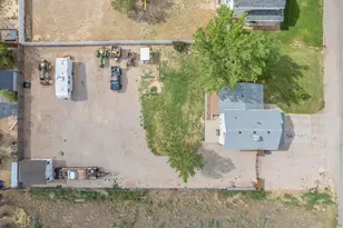 4756 N Santa Fe Trail, Enoch, UT 84021 - Photo 3