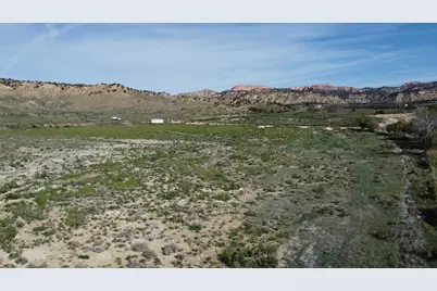 1250 N 100 E, Tropic, UT 84776 - Photo 1
