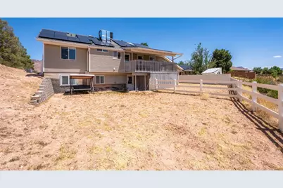 1656 S Ashcreek Dr, Toquerville, UT 84774 - Photo 9
