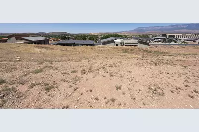 399 N 250 E, La Verkin, UT 84745 - Photo 3