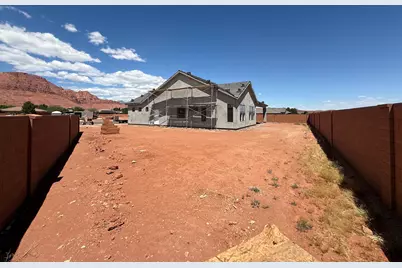 75 W Serenity Cir, Ivins, UT 84738 - Photo 13