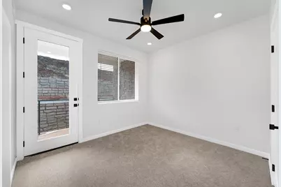 204 N Cliffside Dr #7, Hurricane, UT 84737 - Photo 23