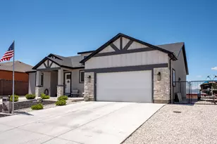 410 S Cedar Crk Dr, Cedar City, UT 84720 - Photo 3