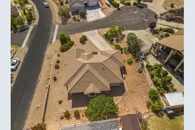 2310 S Adonis Cir, Saint George, UT 84790 - Photo 51