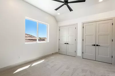 888 W Rock View Dr, Hurricane, UT 84737 - Photo 73