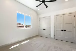 888 W Rock View Dr, Hurricane, UT 84737 - Photo 71