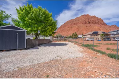 264 N 100 W, Ivins, UT 84738 - Photo 43