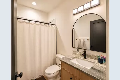 1564 S Amity Ln Ln, Washington, UT 84780 - Photo 11