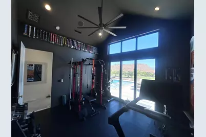 2392 Meadow Valley Ln, Saint George, UT 84790 - Photo 53