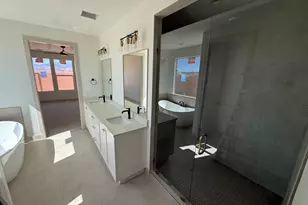 2441 E Malitsoh Dr, Saint George, UT 84790 - Photo 11