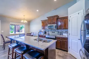 340 E 920 N, Hurricane, UT 84737 - Photo 9