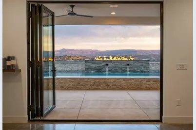 1498 E Dellcorero Dr, Saint George, UT 84770 - Photo 47