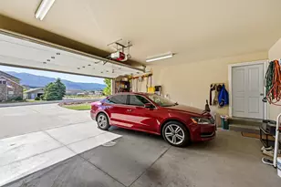731 S 800 E, New Harmony, UT 84757 - Photo 51