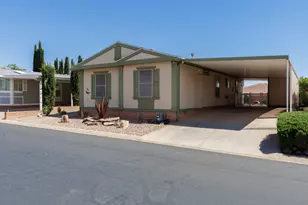 1526 N Dixie Downs Rd, Saint George, UT 84770 - Photo 23