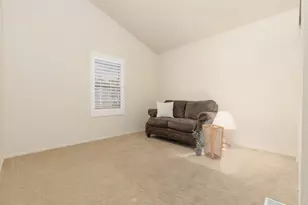 1526 N Dixie Downs Rd, Saint George, UT 84770 - Photo 21