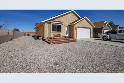 1565 N North Cedar Blvd, Cedar City, UT 84721 - Photo 3