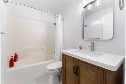 664 E Springhill Dr, Washington, UT 84780 - Photo 15