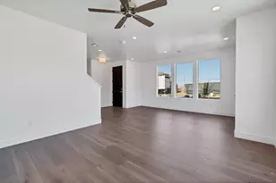 2243 E Crestas Aly, Washington, UT 84780 - Photo 7