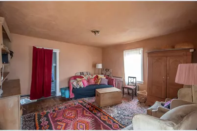 85 W 300 S, Escalante, UT 84726 - Photo 3