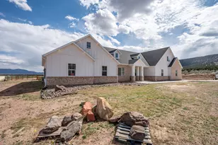 7015 W 1300 N, Cedar City, UT 84721 - Photo 3