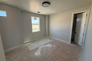 2465 E Malitsoh Dr, Saint George, UT 84790 - Photo 17
