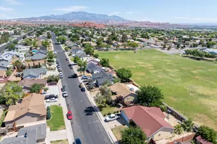 282 N 2040 E, Saint George, UT 84790 - Photo 3