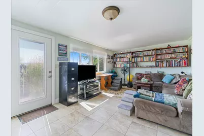 282 N 2040 E, Saint George, UT 84790 - Photo 17