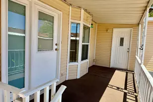 840 N Twin Lakes Dr, Saint George, UT 84770 - Photo 3