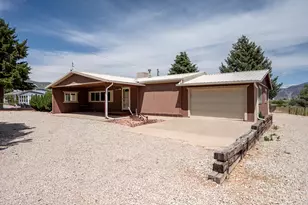 408 N Harmony Dr, New Harmony, UT 84757 - Photo 3