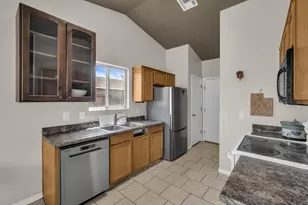 356 N 3510 W, Hurricane, UT 84737 - Photo 5