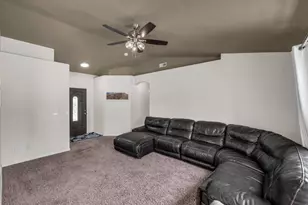 356 N 3510 W, Hurricane, UT 84737 - Photo 3