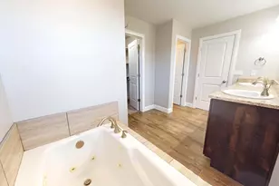 1001 W Curly Hollow Dr, Saint George, UT 84770 - Photo 23