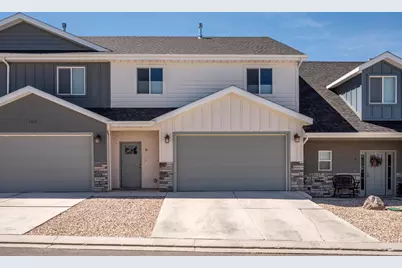1457 W Topaz Dr #B, Cedar City, UT 84720 - Photo 1