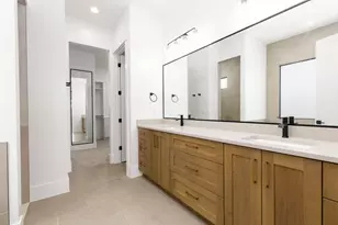 2736 E Moorland Dr, Saint George, UT 84790 - Photo 21
