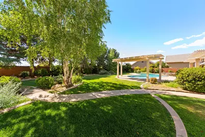 1530 S Southern Trails Cir, Washington, UT 84780 - Photo 43