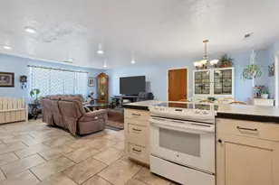 1385 W 360 N, Saint George, UT 84770 - Photo 9