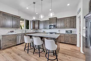 6105 S Bunda Way, Saint George, UT 84790 - Photo 11