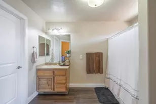 3956 Bella Vista Dr, Santa Clara, UT 84765 - Photo 43